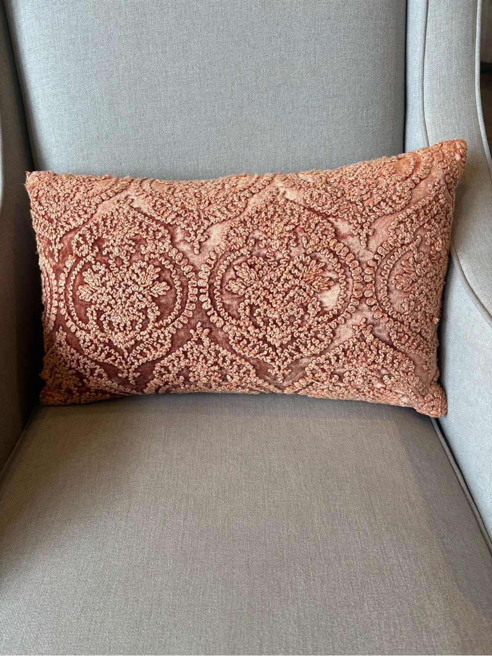 Textured Medallion Throw Pillow in Terracotta